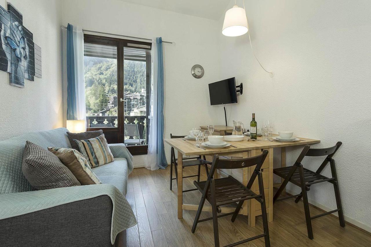 Apartment Forclaz 4B - Alpes Travel - Central Chamonix - Sleeps 4 Dış mekan fotoğraf